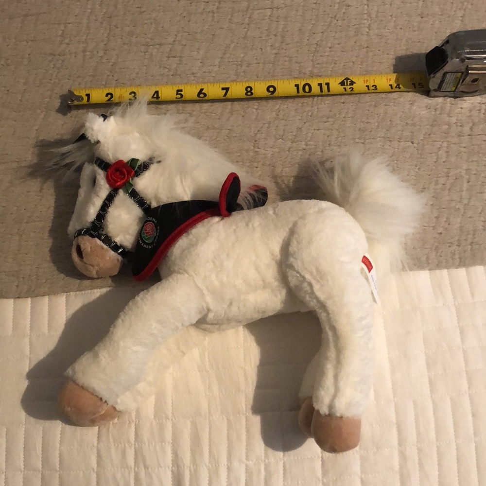 ROSE PARADE Wells Fargo Limited Edition Pony Mollie - Picture 10 of 10